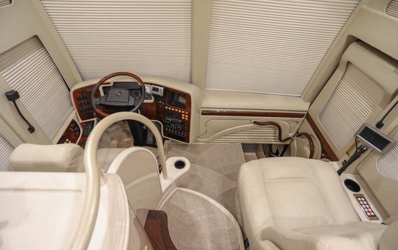 2005 Prevost Marathon H3-45 For Sale