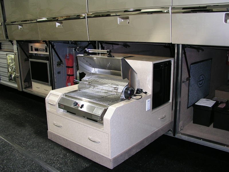 2005 Prevost Marathon H3-45 For Sale