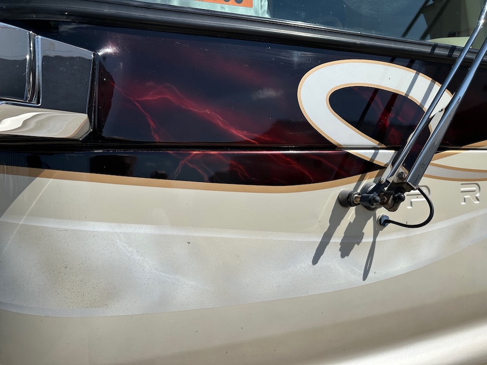 2005 Prevost  MarathonH3-45 For Sale