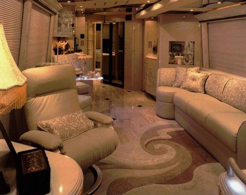 2005 Prevost Marathon H3-45 For Sale