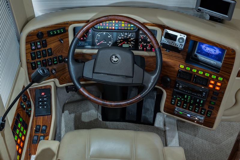 2005 Prevost Marathon H3-45 For Sale