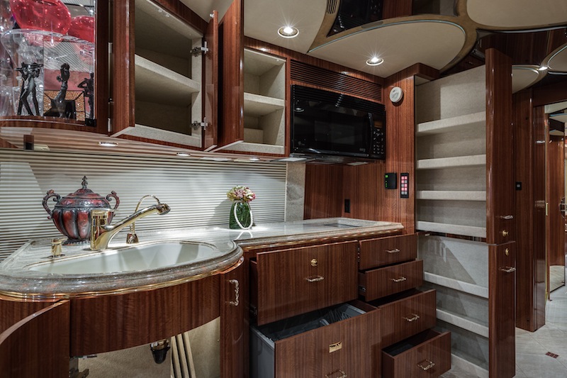 2005 Prevost Marathon H3-45 For Sale