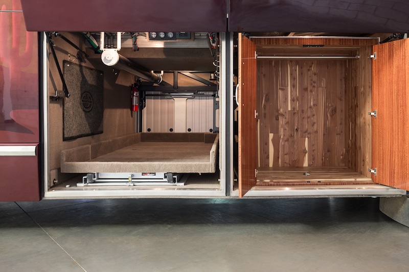 2005 Prevost Marathon H3-45 For Sale