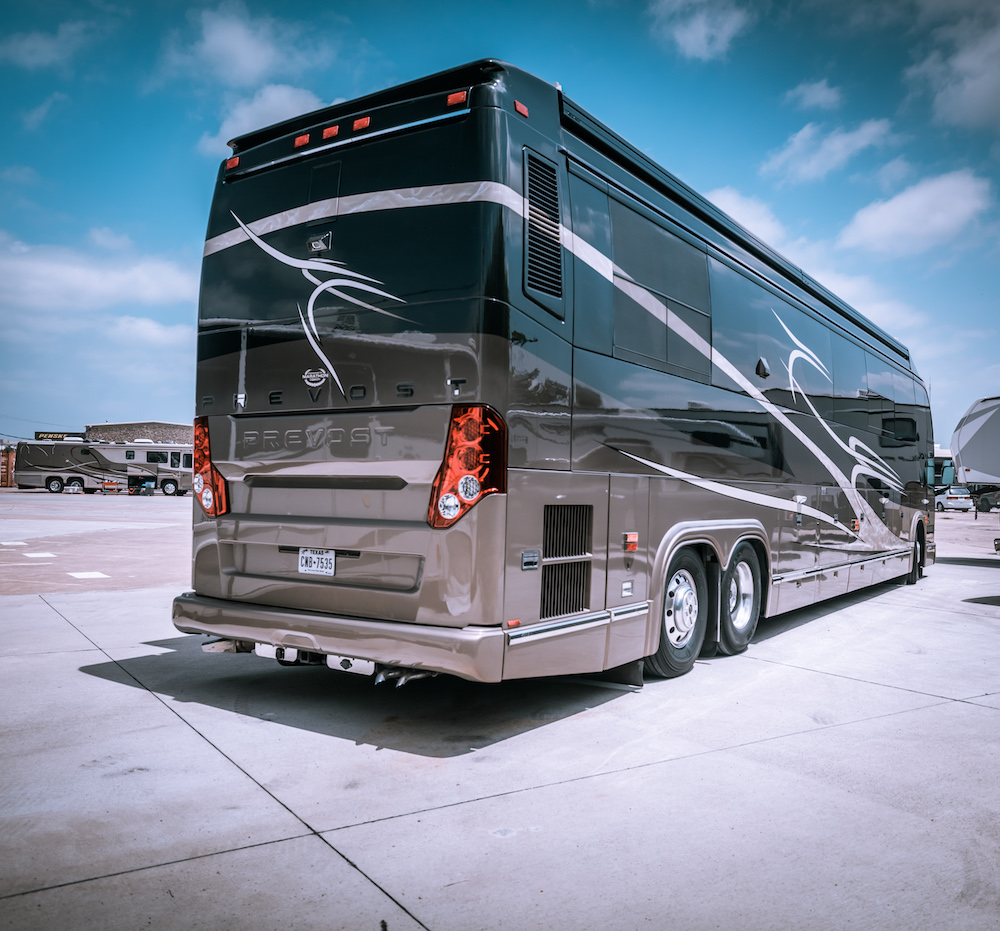 2005 Prevost Marathon H3-45 For Sale