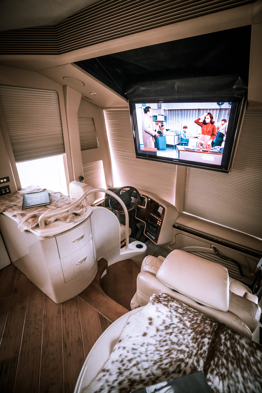 2005 Prevost Marathon H3-45 For Sale