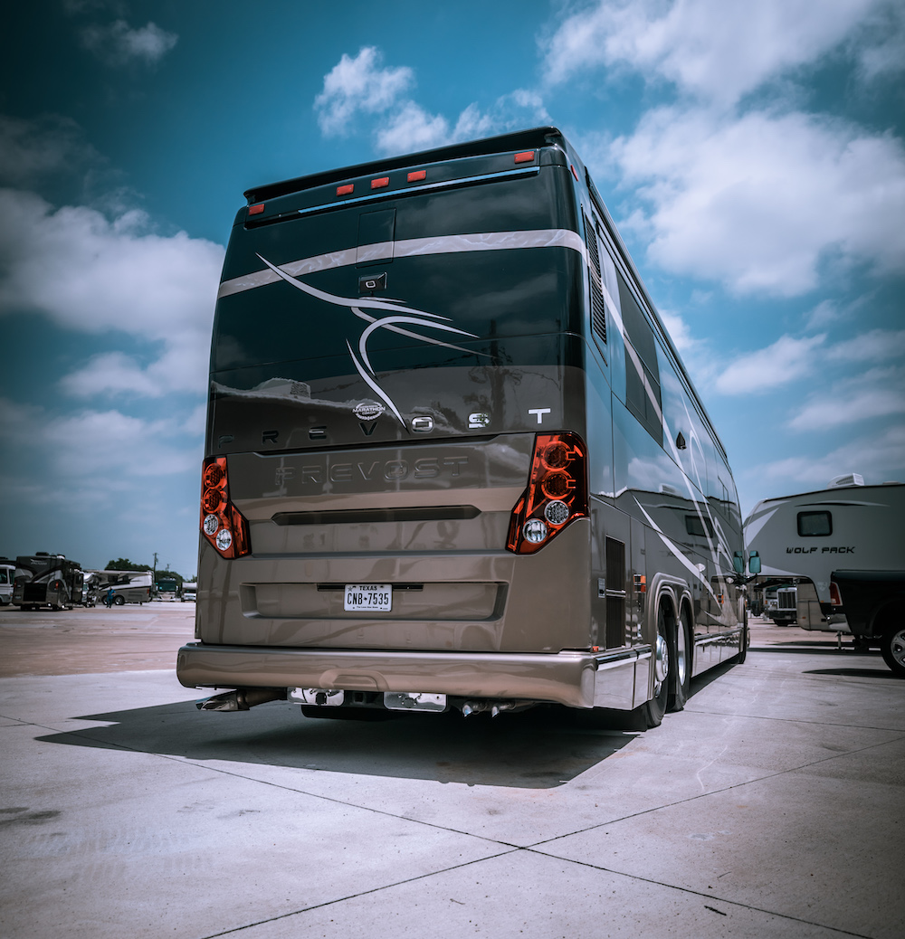 2005 Prevost Marathon H3-45 For Sale