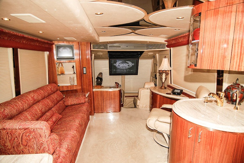 2005 Prevost Marathon H3-45 For Sale