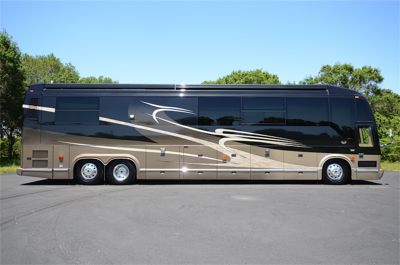 2005 Prevost Marathon H3-45 For Sale