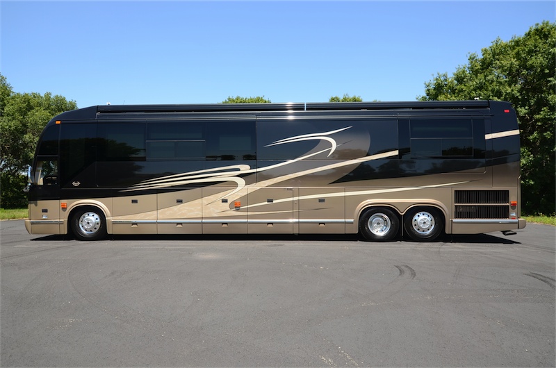 2005 Prevost Marathon H3-45 For Sale