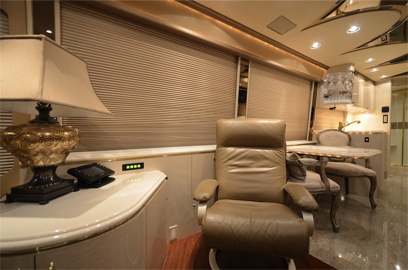 2005 Prevost Marathon H3-45 For Sale