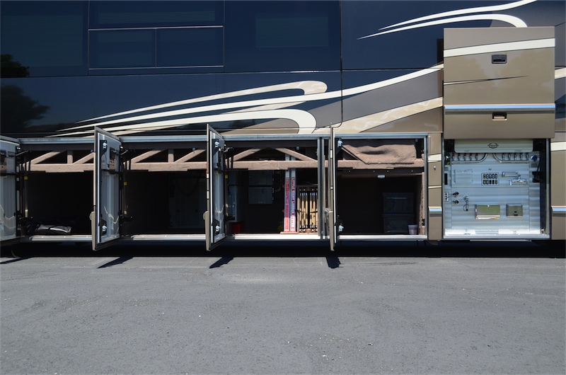 2005 Prevost Marathon H3-45 For Sale