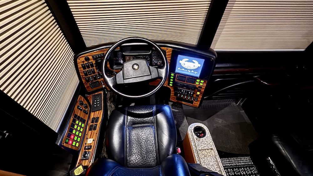 2005 Prevost Marathon XLII For Sale