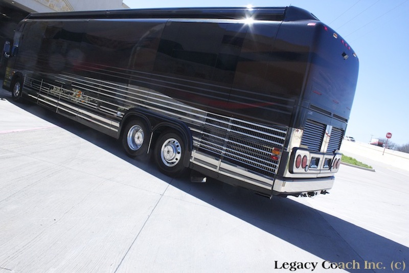 2005 Prevost Marathon XLII For Sale