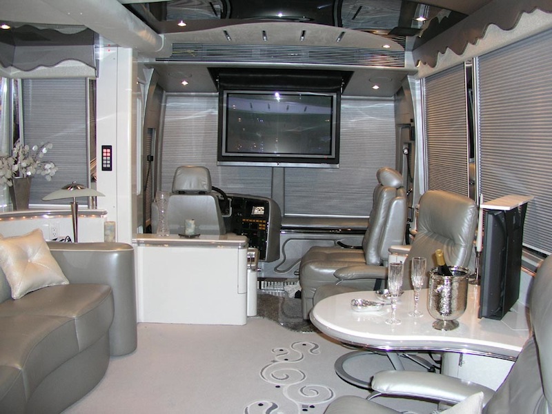 2005 Prevost Marathon XLII For Sale