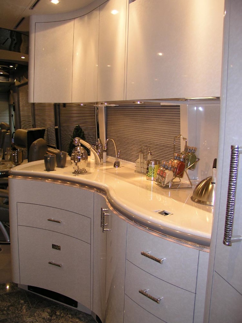 2005 Prevost Marathon XLII For Sale