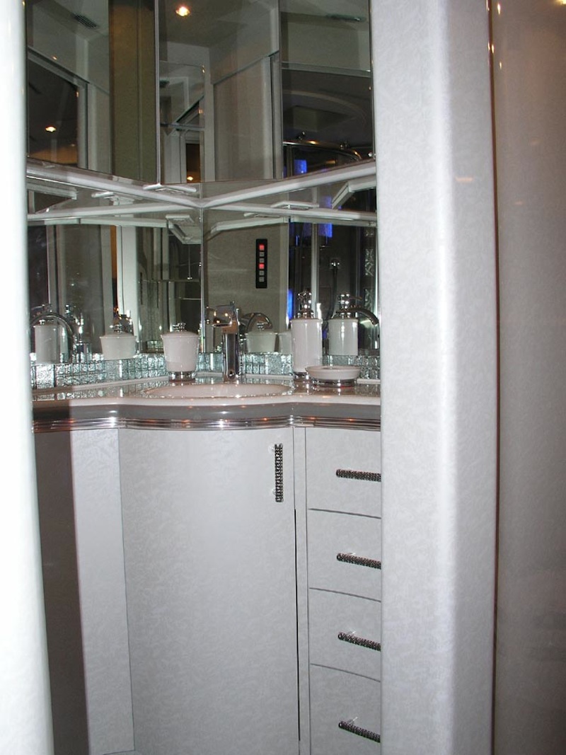 2005 Prevost Marathon XLII For Sale