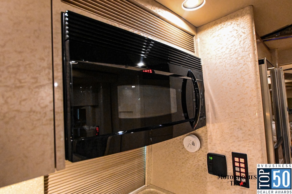 2005 Prevost Marathon XLII For Sale