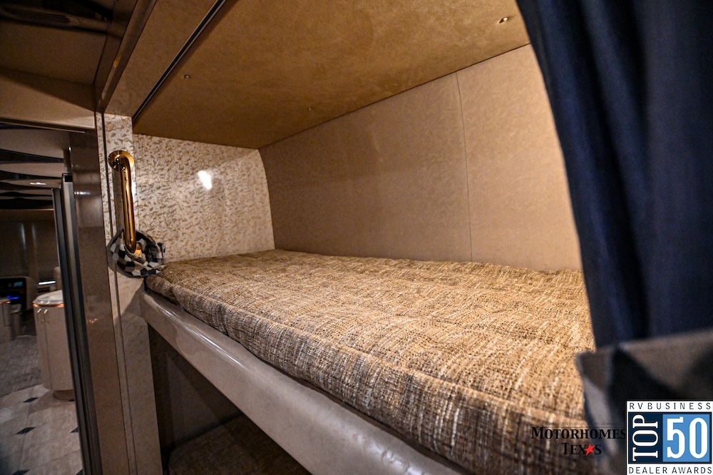 2005 Prevost Marathon XLII For Sale