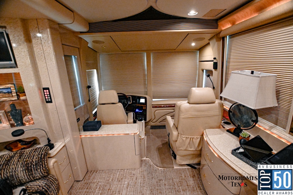 2005 Prevost Marathon XLII For Sale