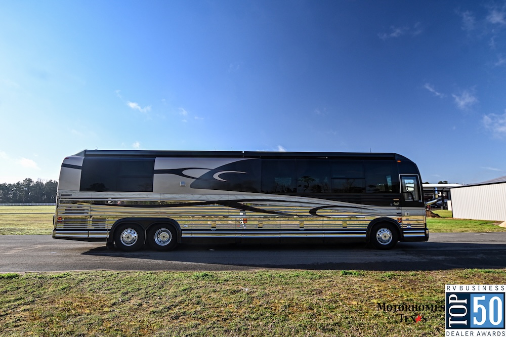 2005 Prevost Marathon XLII For Sale