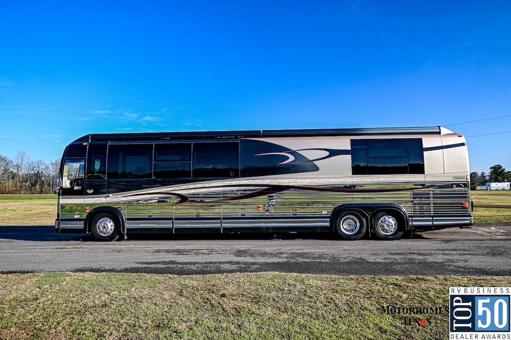 2005 Prevost Marathon XLII For Sale