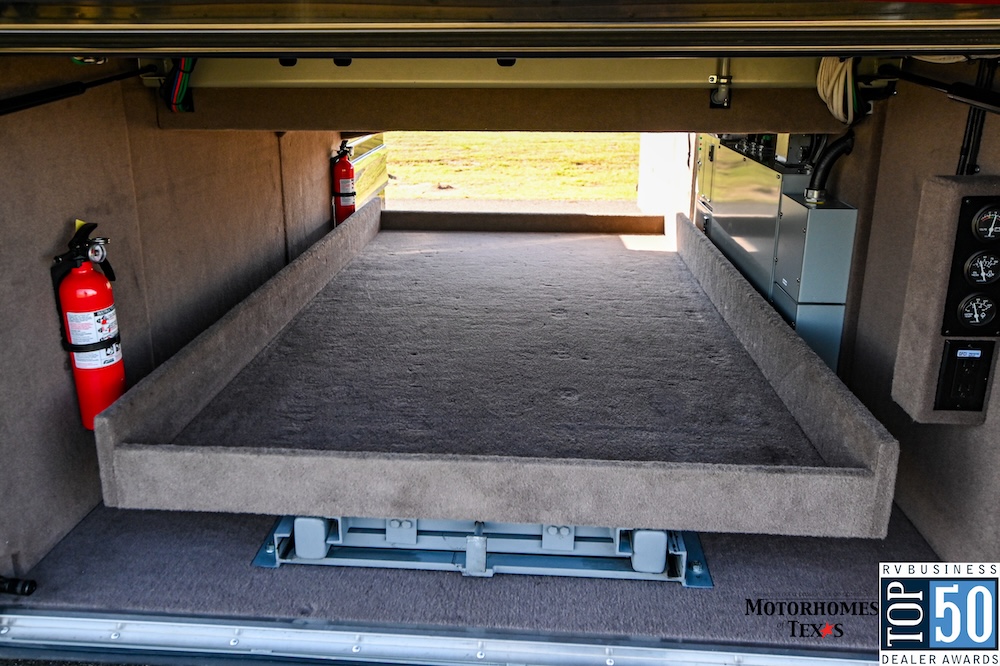 2005 Prevost Marathon XLII For Sale