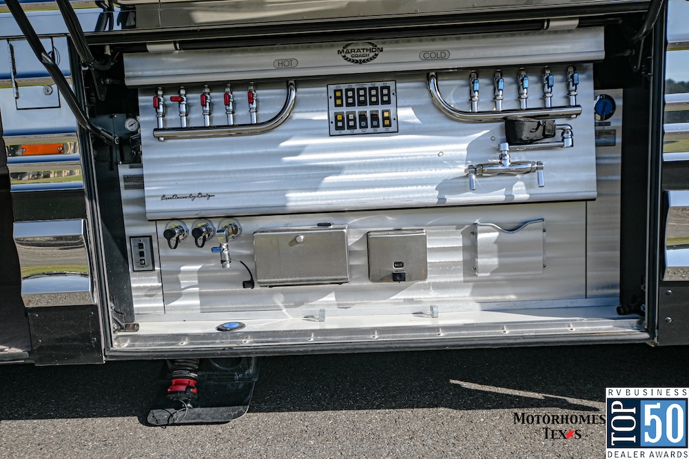 2005 Prevost Marathon XLII For Sale