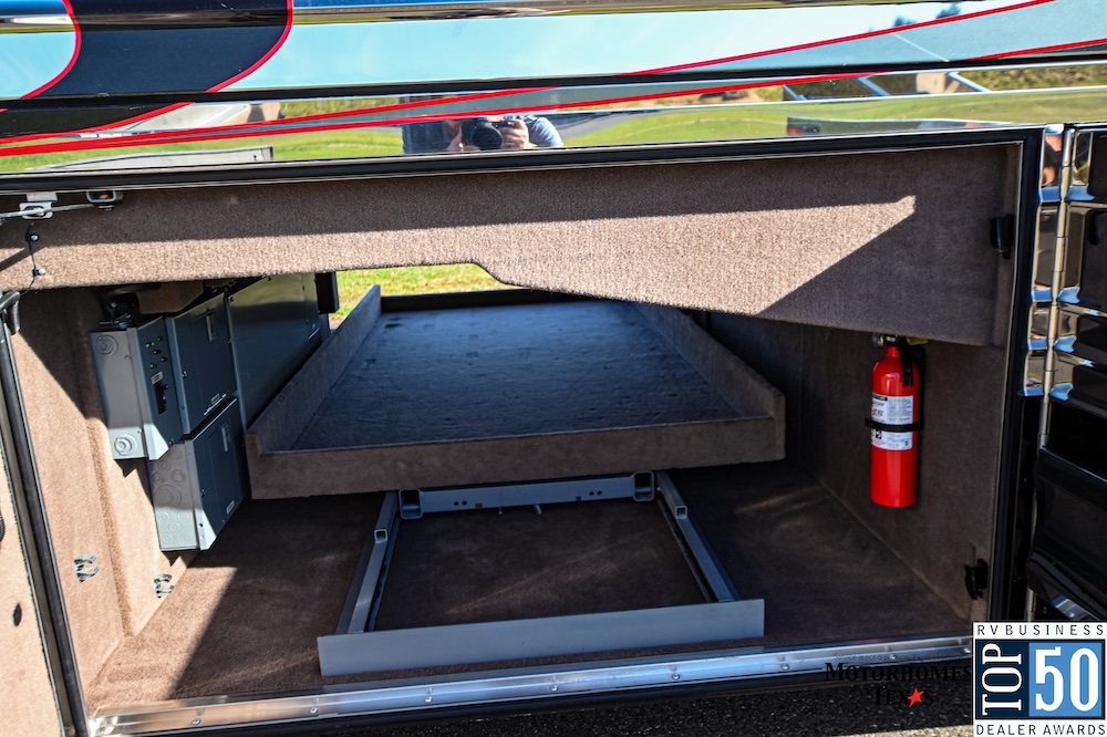 2005 Prevost Marathon XLII For Sale