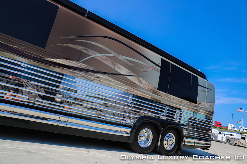 2005 Prevost Marathon XLII For Sale