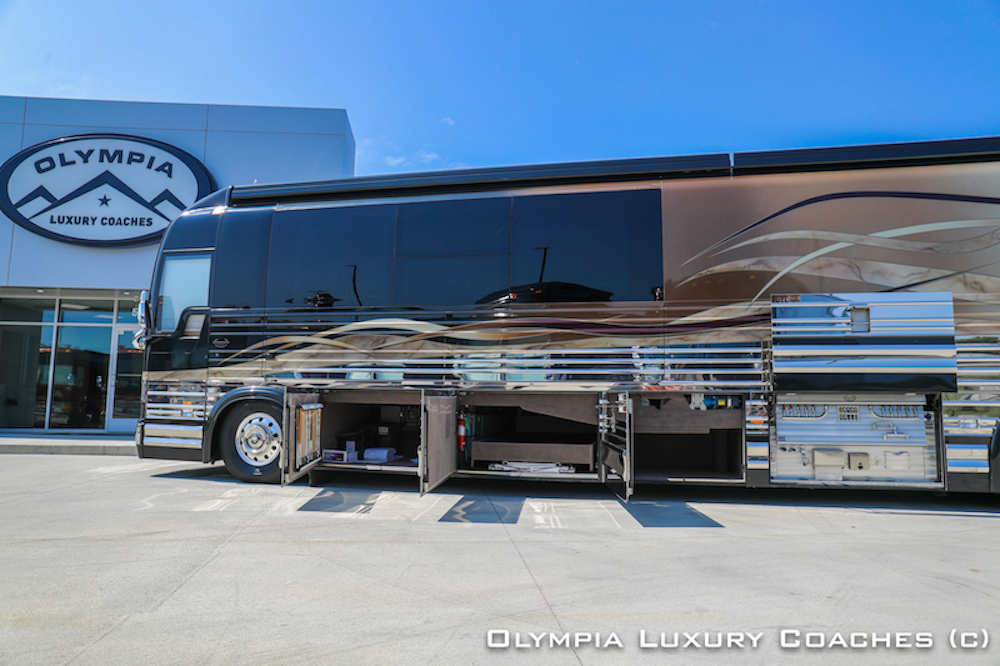 2005 Prevost Marathon XLII For Sale