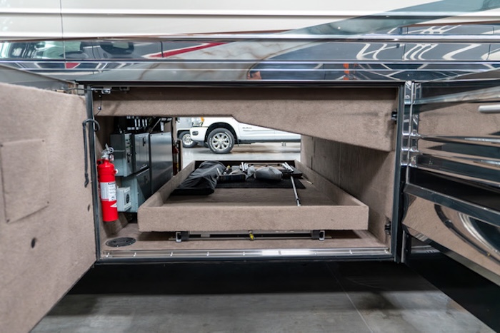 2005 Prevost Marathon XLII For Sale