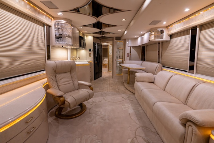 2005 Prevost Marathon XLII For Sale