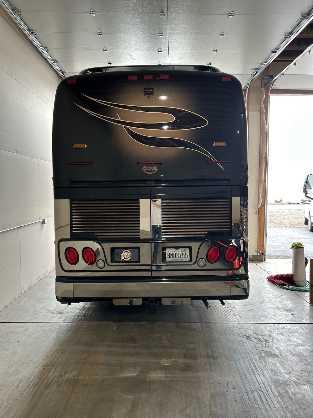 2005 Prevost Marathon XLII For Sale