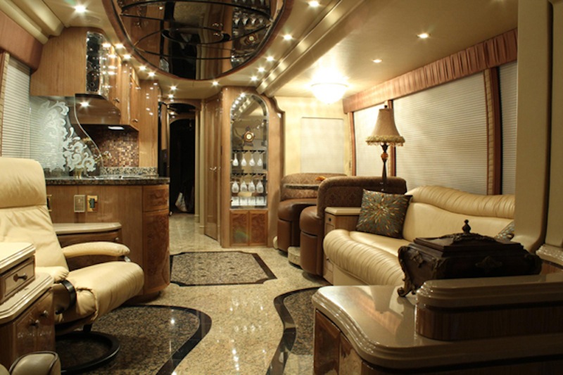 2005 Prevost Millennium H3-45 For Sale