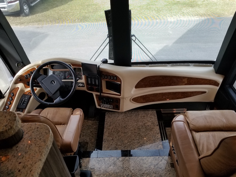 2005 Prevost Millennium H3-45 For Sale