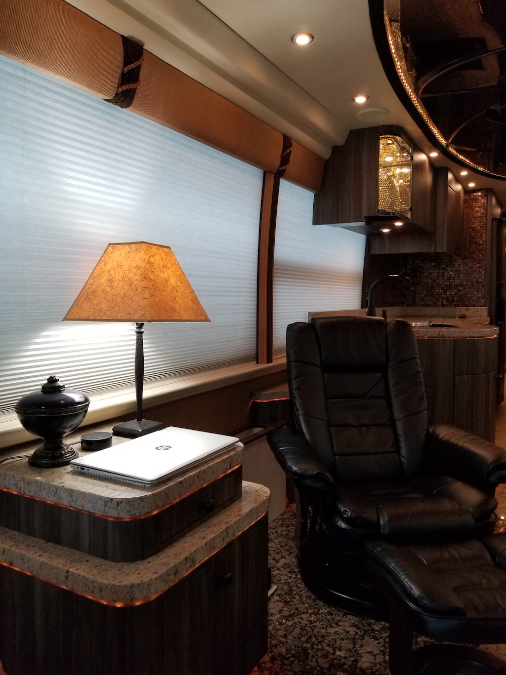 2005 Prevost Millennium H3-45 For Sale