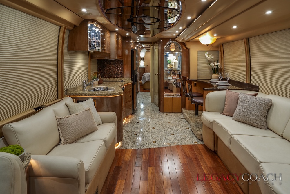 2005 Prevost Millennium XLII For Sale