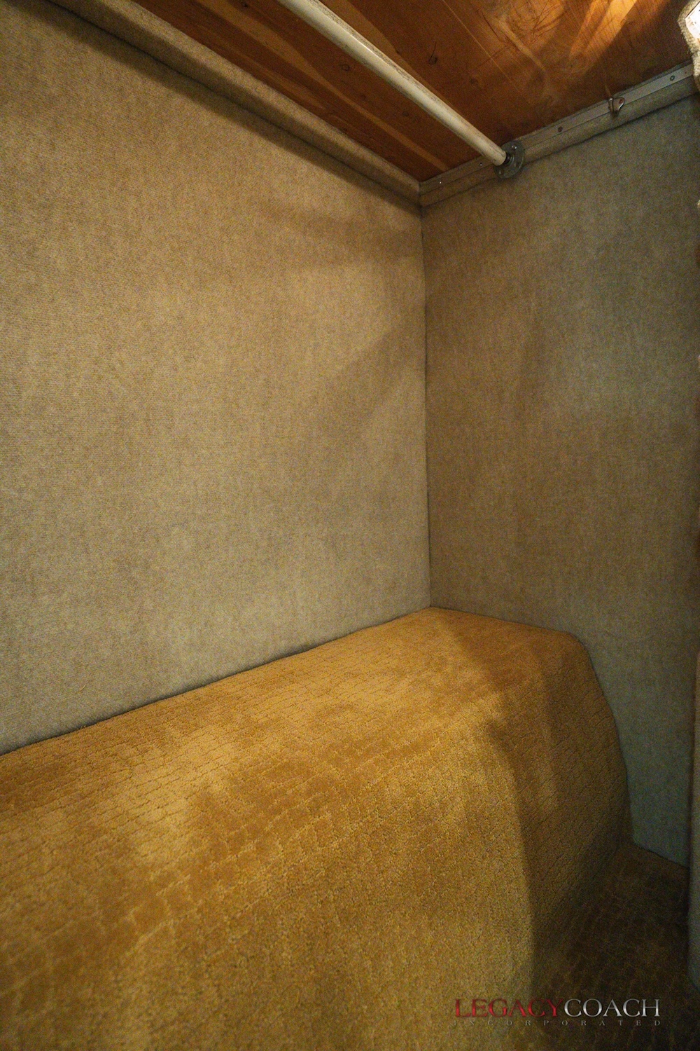 2005 Prevost Millennium XLII For Sale