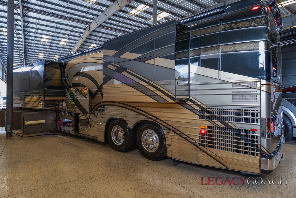 2005 Prevost Millennium XLII For Sale