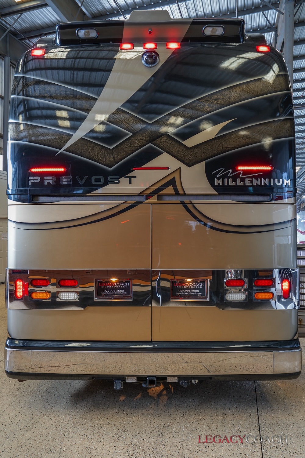 2005 Prevost Millennium XLII For Sale