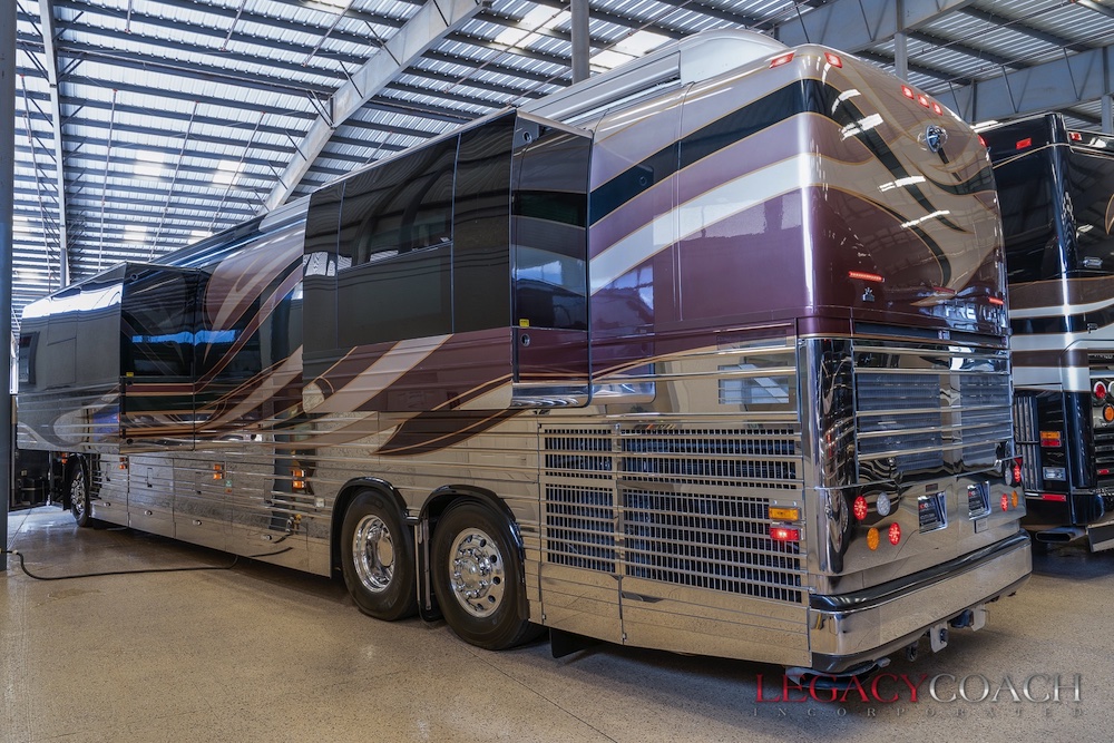 2005 Prevost Parliament XLII For Sale