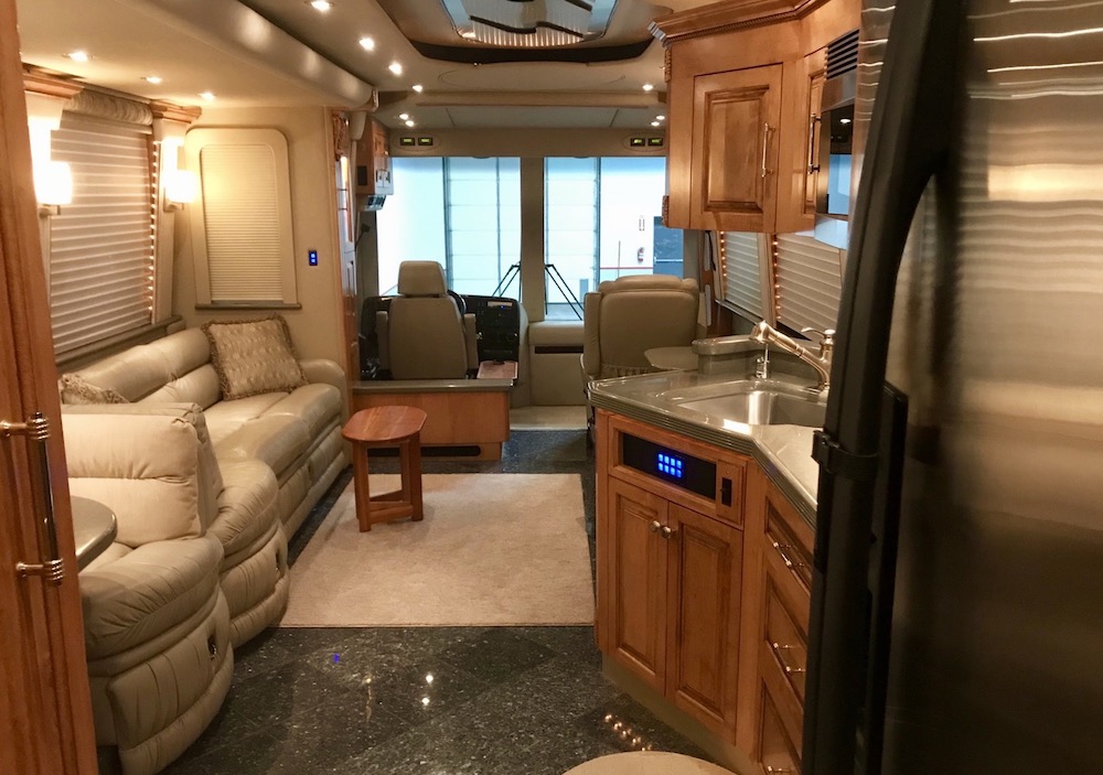 2005 Prevost Royale XLII For Sale