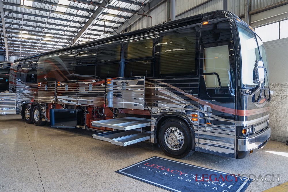 2005 Prevost Royale XLII For Sale