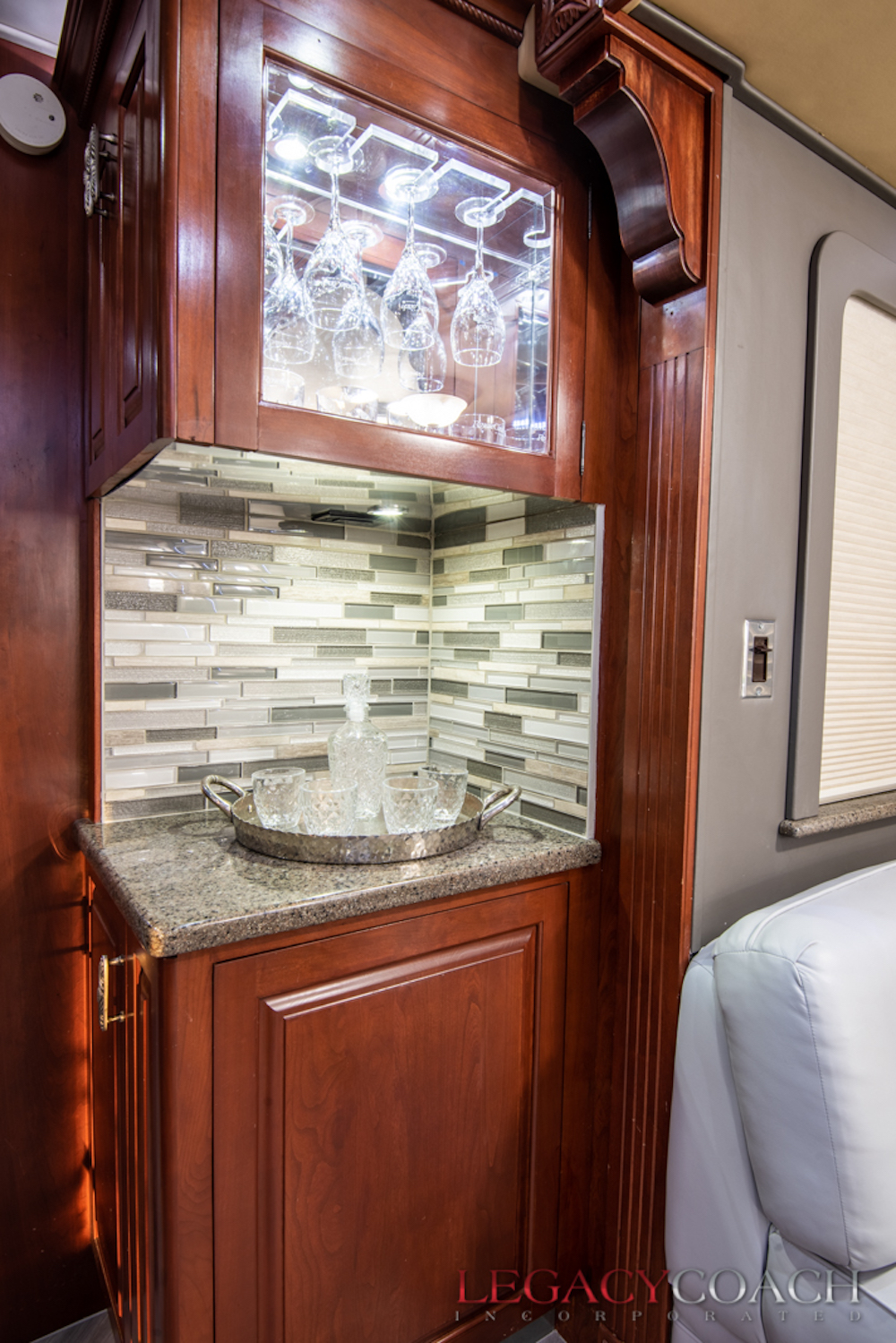 2005 Prevost Royale XLII For Sale