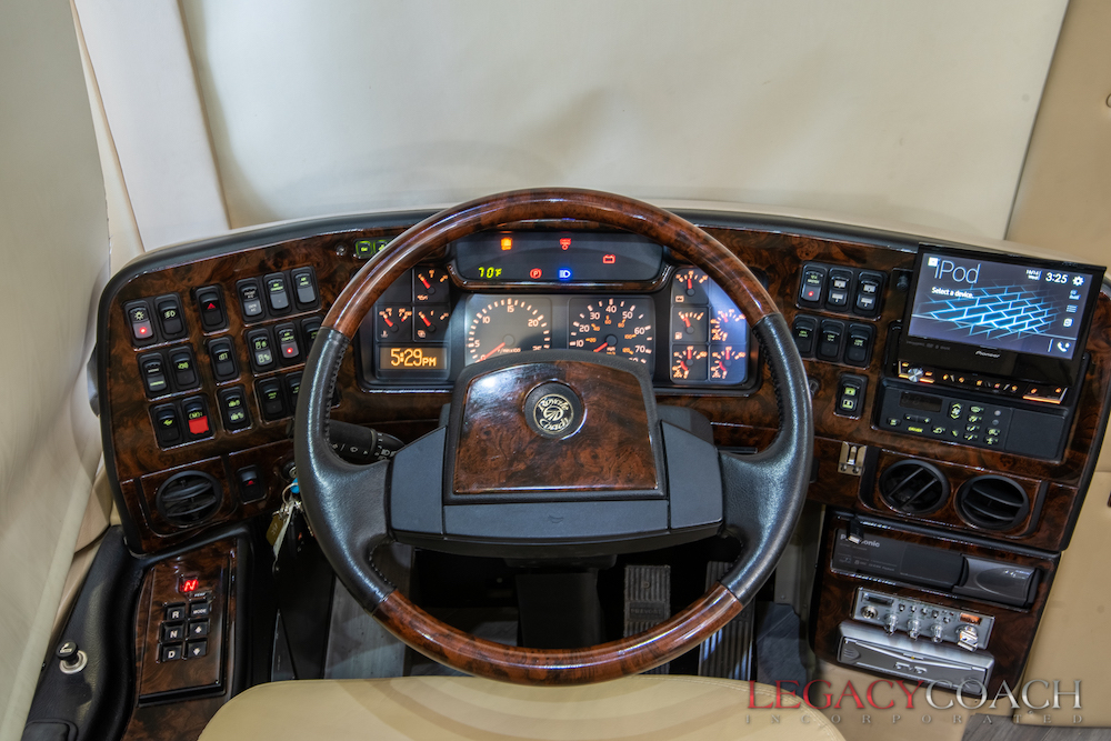 2005 Prevost Royale XLII For Sale