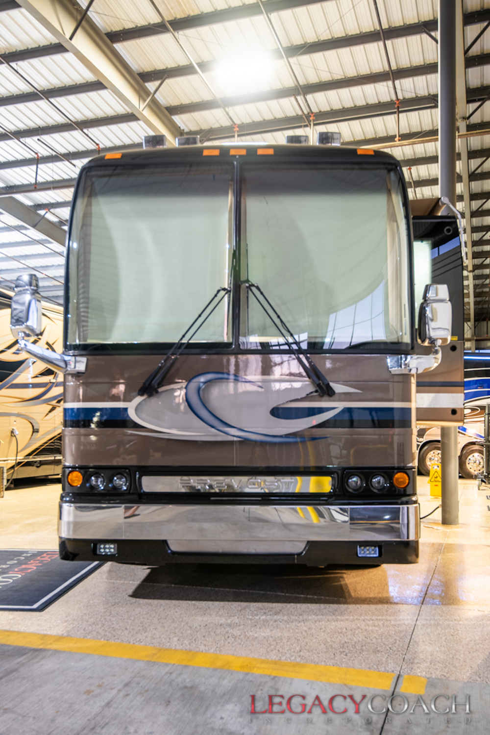 2005 Prevost Royale XLII For Sale