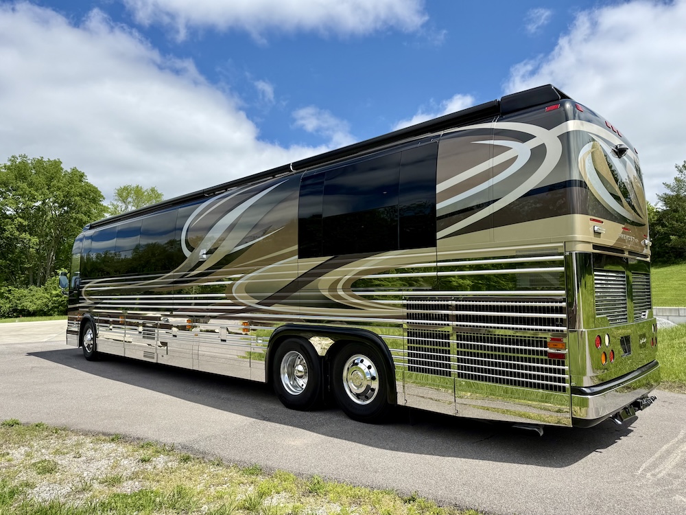 2005 Prevost Royale XLII For Sale