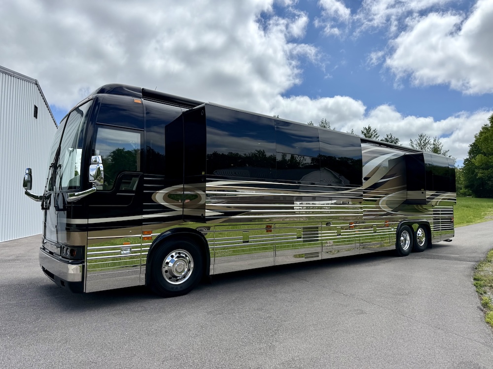 2005 Prevost Royale XLII For Sale