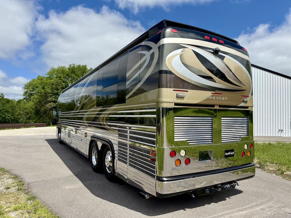 2005 Prevost Royale XLII For Sale