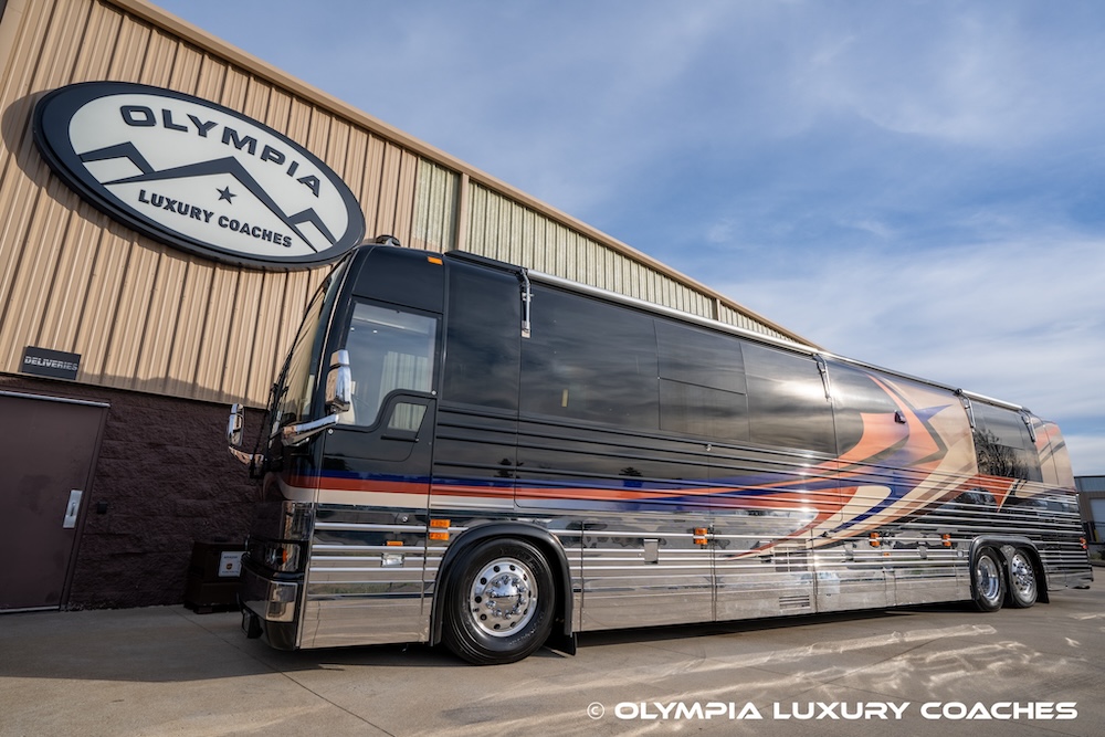 2005 Prevost Royale XLII For Sale